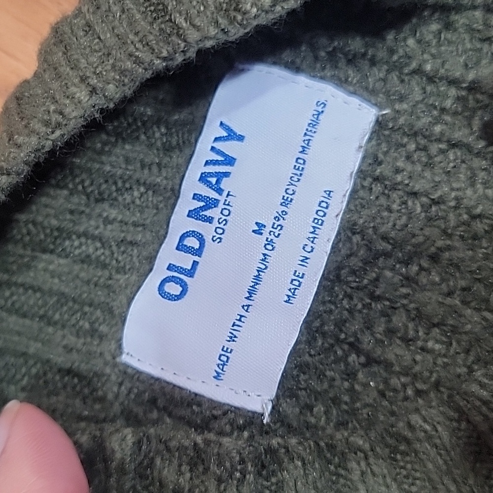 Soft Green Mock Turtleneck - Picture 10 of 11